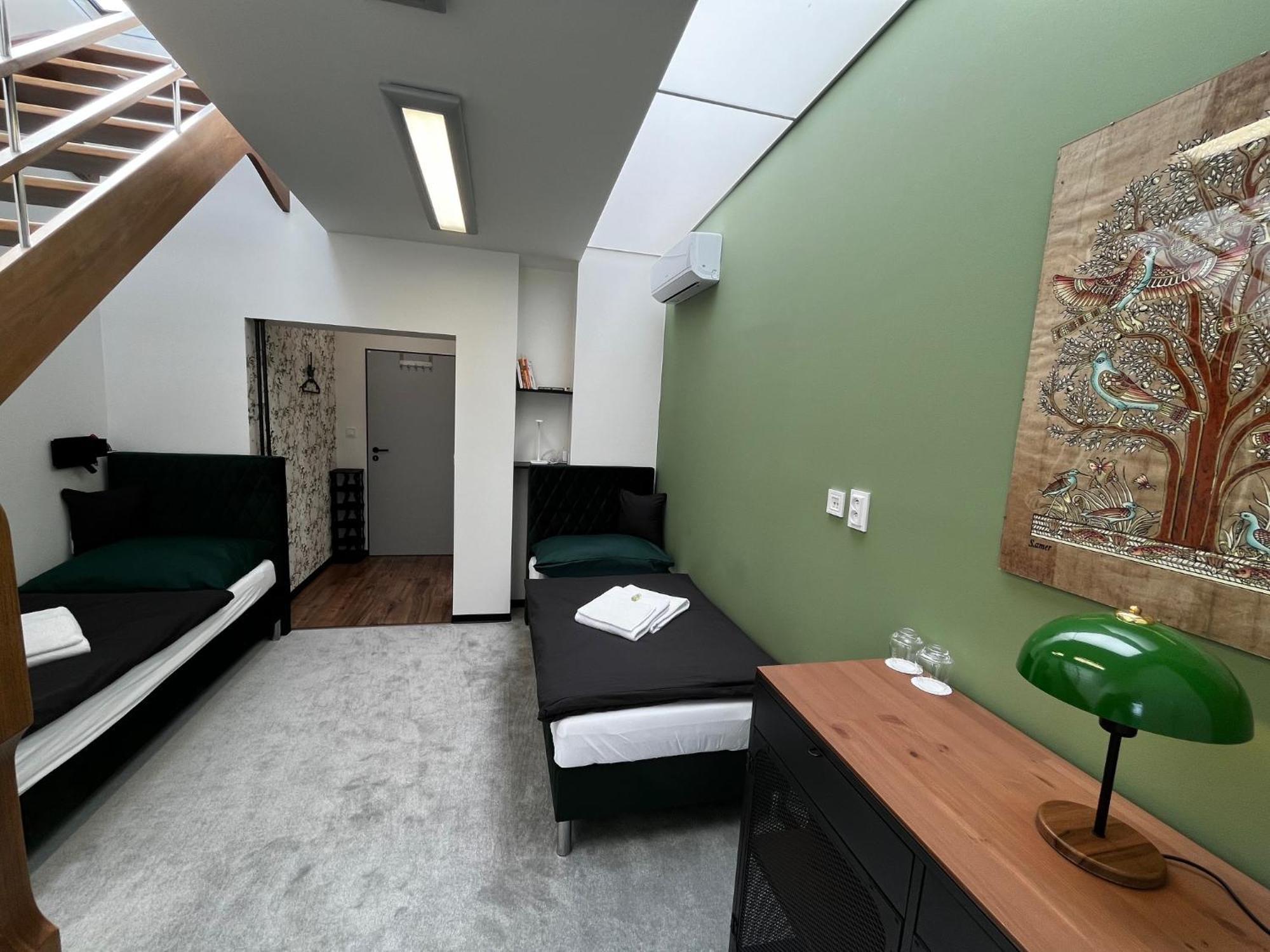 Dobre Misto Hotel Krnov Bagian luar foto